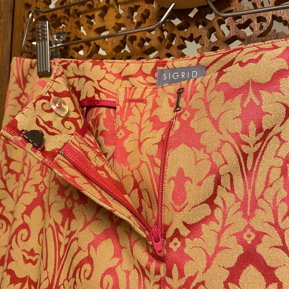 🚺 Sigrid Olsen pink & tan tapestry pants - Picture 3 of 6